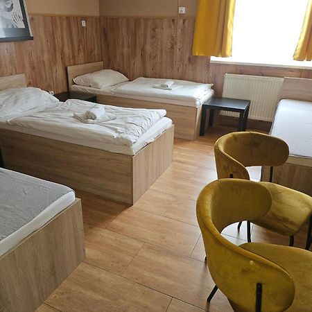 Hotel Taurus اوسترافا المظهر الخارجي الصورة