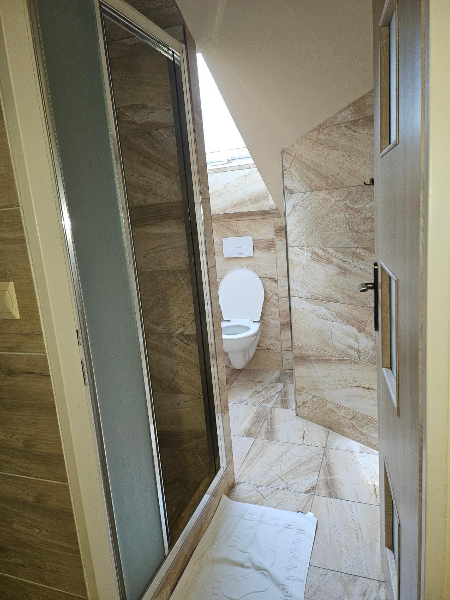 Hotel Taurus اوسترافا المظهر الخارجي الصورة